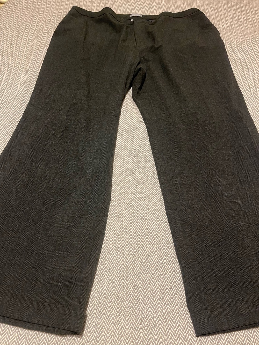 Old Navy Dark Charcoal Wide-Leg High Rise Dress Pants with Subtle Plaid Print.